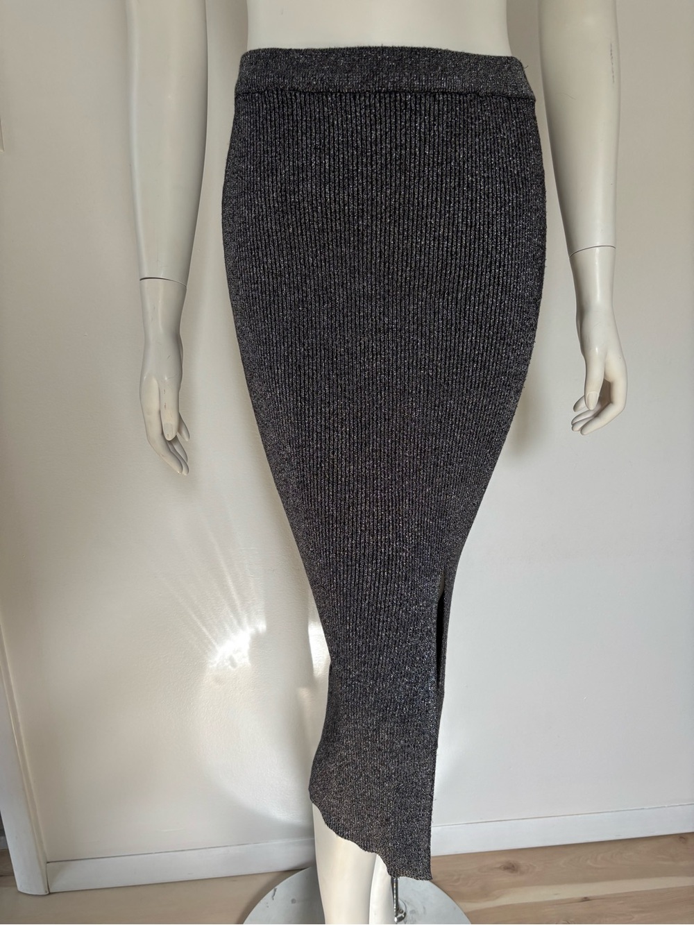 Zara Charcoal Ribbed Knit Pencil Skirt